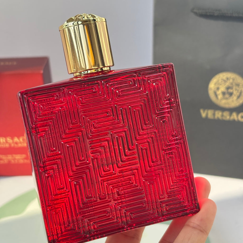 Versace Eau de Toilette 100ml | Authentic Luxury Fragrance