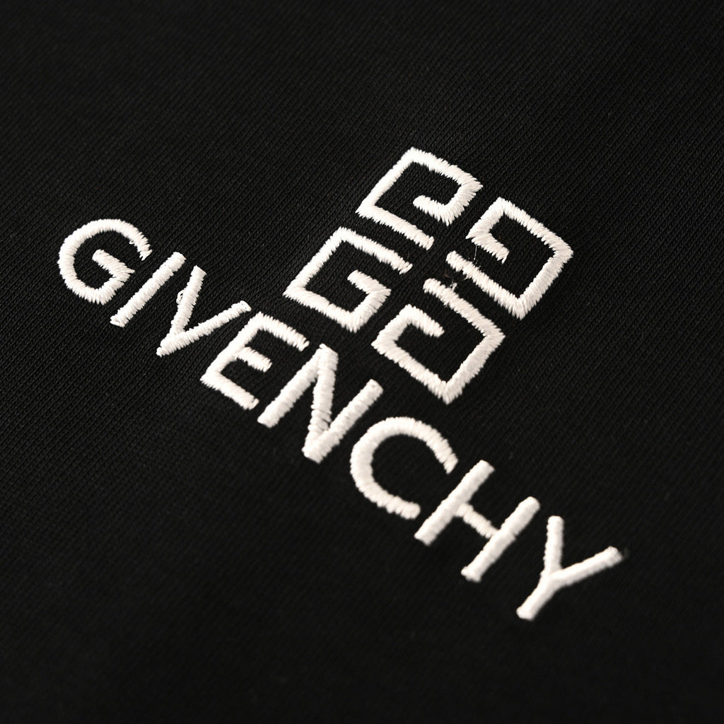 Givenchy 4G Logo Oversized T-Shirt – black